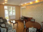 İcarəyə verilir 3 otaqlı 140 m2 yeni tikili 28 May m.