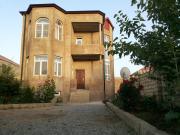 Satılır 7 otaqlı 300 m2 həyət evi Xırdalan