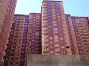 Satılır 2 otaqlı 50 m2 yeni tikili İnşaatçılar m.
