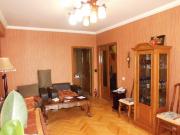 Satılır 4 otaqlı 110 m2 köhnə tikili Sahil m.