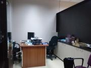 İcarəyə verilir 2 otaqlı 111 m2 obyekt 28 May m.