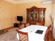 İcarəyə verilir 3 otaqlı 110 m2 köhnə tikili Montin