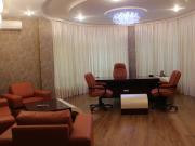 İcarəyə verilir 4 otaqlı 190 m2 obyekt Nəriman Nərimanov m.