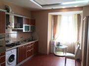 İcarəyə verilir 4 otaqlı 170 m2 yeni tikili Sahil m.