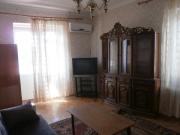 İcarəyə verilir 1 otaqlı 31 m2 köhnə tikili Elmlər Akademiyası m.