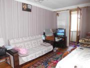 Satılır 1 otaqlı 35 m2 köhnə tikili İnşaatçılar m.