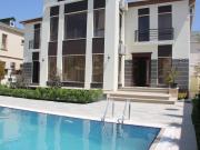 İcarəyə verilir 7 otaqlı 400 m2 həyət evi Badamdar