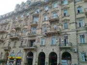 İcarəyə verilir 3 otaqlı 100 m2 obyekt Səbail r.