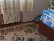İcarəyə verilir 2 otaqlı 80 m2 köhnə tikili Qara Qarayev m.