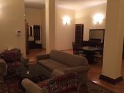 İcarəyə verilir 5 otaqlı 250 m2 yeni tikili Gənclik m.