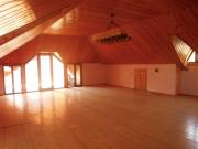 İcarəyə verilir 10 otaqlı 400 m2 həyət evi Gənclik m.