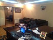 Satılır 2 otaqlı 100 m2 obyekt Gənclik m.