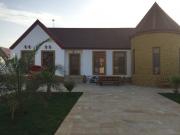 Satılır 4 otaqlı 160 m2 həyət evi Şüvəlan