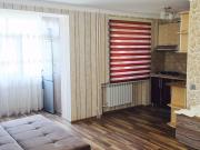 Satılır 1 otaqlı 40 m2 köhnə tikili İnşaatçılar m.