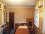 İcarəyə verilir 4 otaqlı 150 m2 obyekt Sahil m.