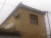 Satılır 3 otaqlı 80 m2 bağ evi İnşaatçılar m.