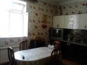 Satılır 6 otaqlı 300 m2 həyət evi Rəsulzadə