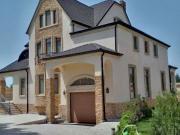 Satılır 10 otaqlı 600 m2 həyət evi Mərdəkan