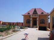 İcarəyə verilir 5 otaqlı 265 m2 həyət evi Novxanı