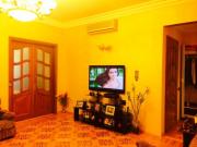 Satılır 4 otaqlı 120 m2 köhnə tikili Montin