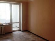 Satılır 1 otaqlı 30 m2 köhnə tikili İnşaatçılar m.