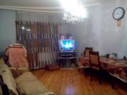 Satılır 2 otaqlı 60 m2 köhnə tikili İnşaatçılar m.