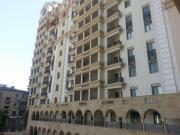 Satılır 4 otaqlı 178 m2 yeni tikili Bayıl