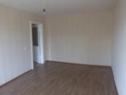 Satılır 1 otaqlı 35 m2 köhnə tikili İnşaatçılar m.