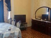 İcarəyə verilir 4 otaqlı 170 m2 yeni tikili İçəri Şəhər m.