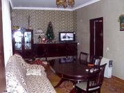 Satılır 10 otaqlı 4000 m2 bağ evi Rəsulzadə