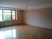 Satılır 9 otaqlı 1000 m2 həyət evi Bakıxanov