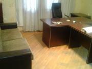 İcarəyə verilir 4 otaqlı 190 m2 obyekt Nəriman Nərimanov m.