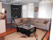 Satılır 3 otaqlı 60 m2 yeni tikili İnşaatçılar m.