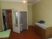 Satılır 1 otaqlı 20 m2 köhnə tikili İnşaatçılar m.