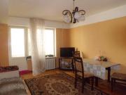 Satılır 2 otaqlı 60 m2 köhnə tikili Elmlər Akademiyası m.