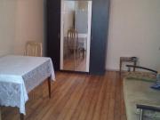 İcarəyə verilir 2 otaqlı 40 m2 köhnə tikili İnşaatçılar m.