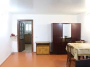 İcarəyə verilir 1 otaqlı 30 m2 bağ evi Nizami m.