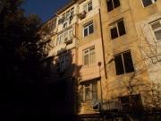 Satılır 2 otaqlı 50 m2 köhnə tikili 9 mkr