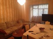 İcarəyə verilir 3 otaqlı 60 m2 köhnə tikili İçəri Şəhər m.