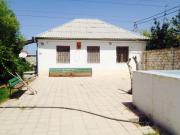 İcarəyə verilir 3 otaqlı 20 m2 bağ evi Buzovna