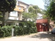 Satılır 2 otaqlı 45 m2 köhnə tikili Elmlər Akademiyası m.