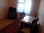 İcarəyə verilir 3 otaqlı 70 m2 köhnə tikili 6 mkr