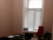 İcarəyə verilir 3 otaqlı 60 m2 obyekt İçəri Şəhər m.