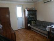 Satılır 1 otaqlı 30 m2 köhnə tikili İnşaatçılar m.