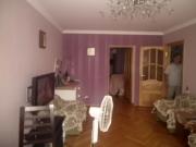 Satılır 2 otaqlı 48 m2 köhnə tikili Elmlər Akademiyası m.