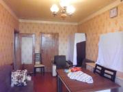 Satılır 4 otaqlı 90 m2 köhnə tikili 8 mkr