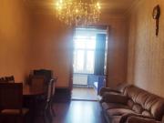 İcarəyə verilir 3 otaqlı 60 m2 köhnə tikili Qara Qarayev m.