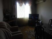 Satılır 5 otaqlı 100 m2 köhnə tikili İnşaatçılar m.