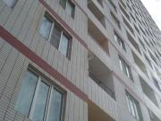 Satılır 1 otaqlı 50 m2 yeni tikili İnşaatçılar m.