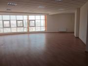 İcarəyə verilir 10 otaqlı 500 m2 obyekt 28 May m.
